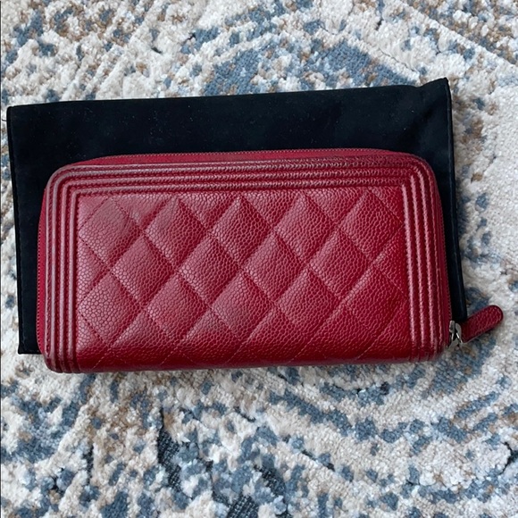 Chanel Boy quilted caviar wallet - Picture 4 of 7